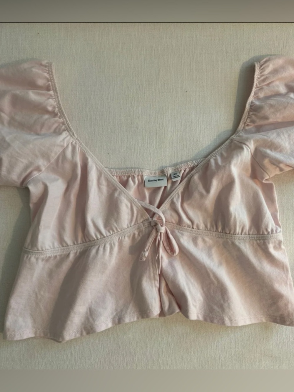 Aritzia Flowy top